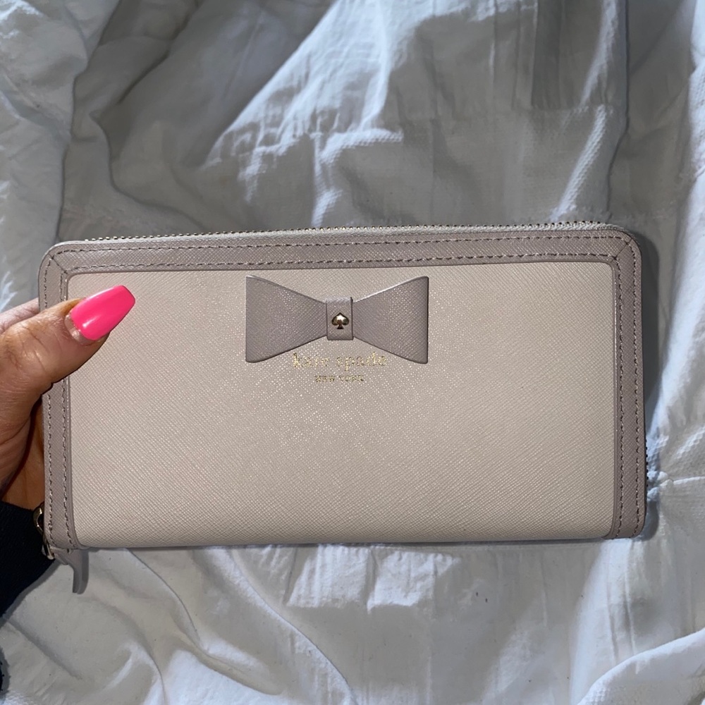 Kate spade long wallet